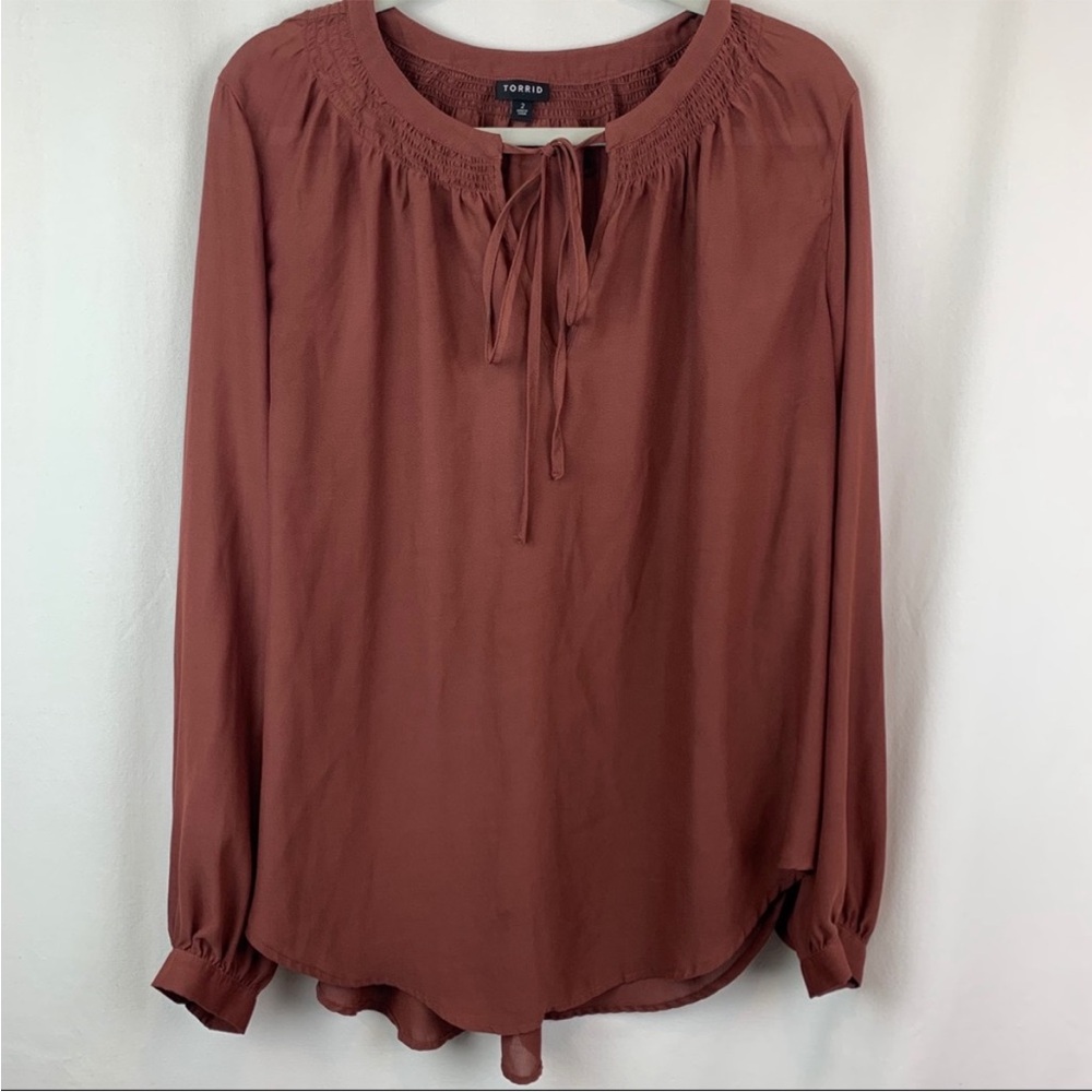 Torrid Brick red flowy split neck crepe blouse